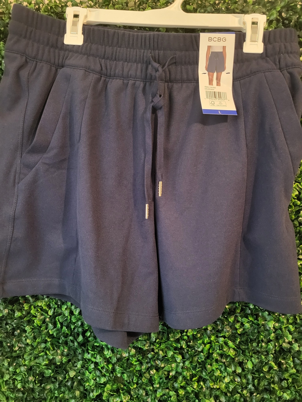 BCBG Navy Elastic Waist Tie Shorts Size LARGE